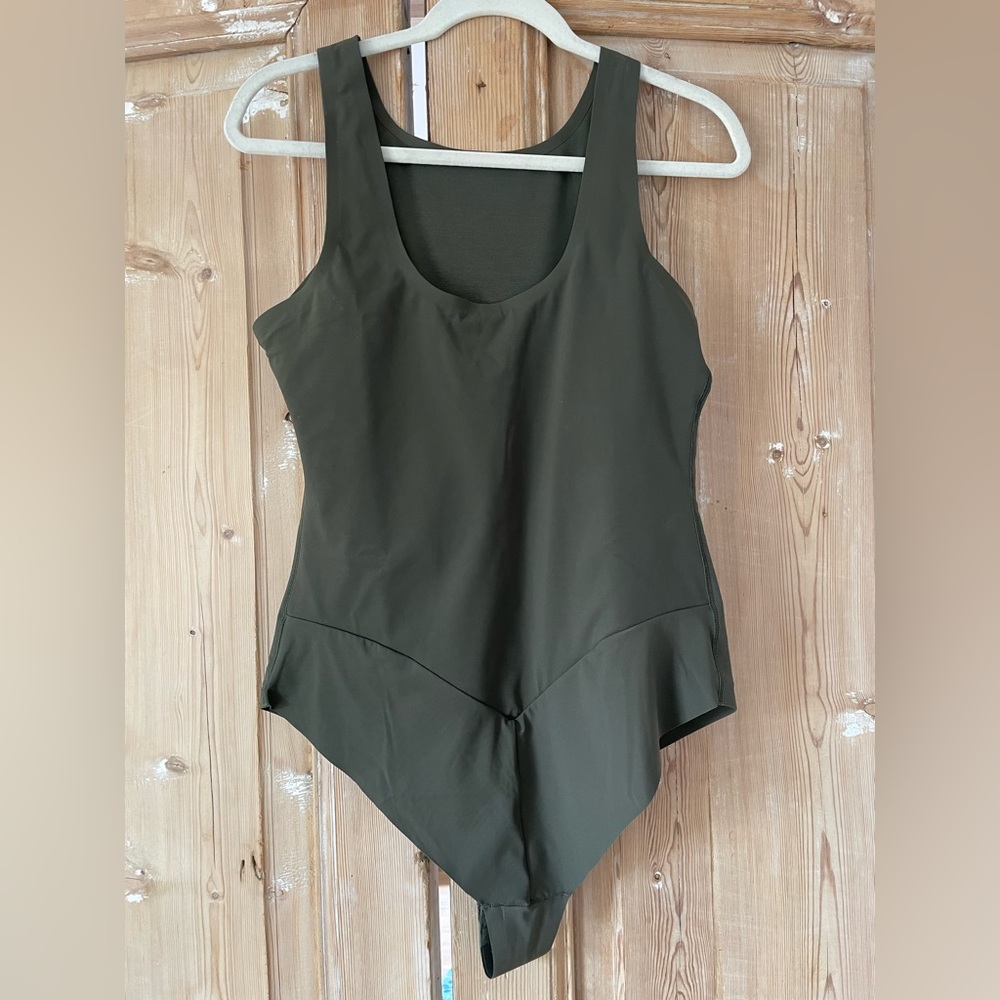 Pinsy Scoop Tank Hourglass Shapewear Cheeky Bodysuit Never Worn XL